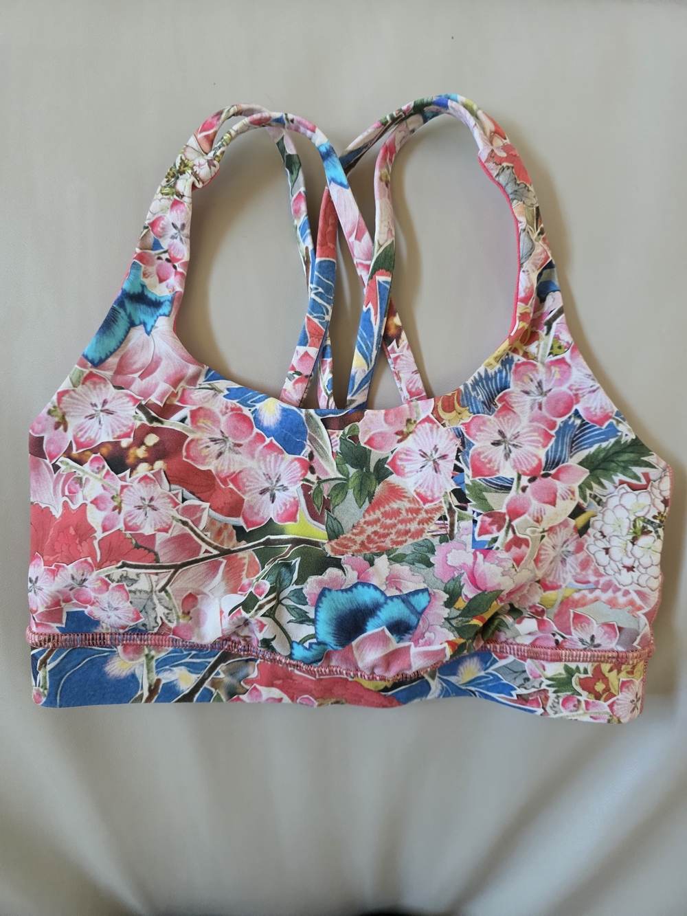 Lululemon Seawheeze 2018 Cherry Blossom Floral Pink Energy Multi Strappy Bra 4